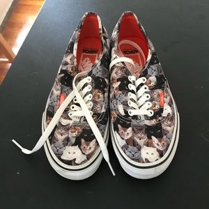 Cat vans!